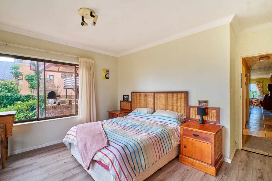 5 Bedroom Property for Sale in Flamingo Vlei Western Cape